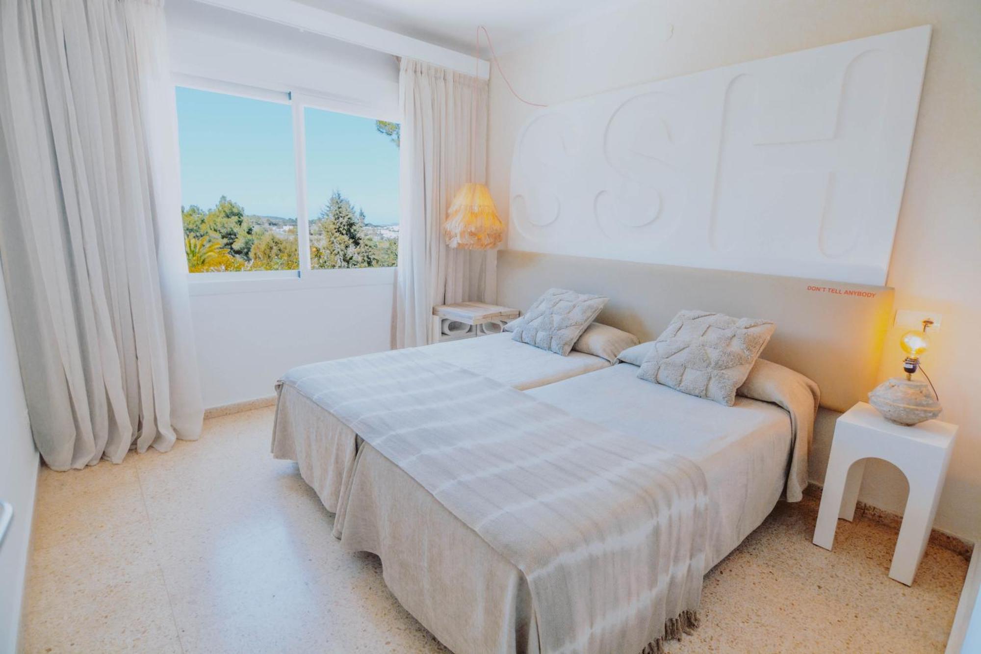 Secret Oasis Ibiza-Only Adults Aparthotel San Antonio  Exterior photo