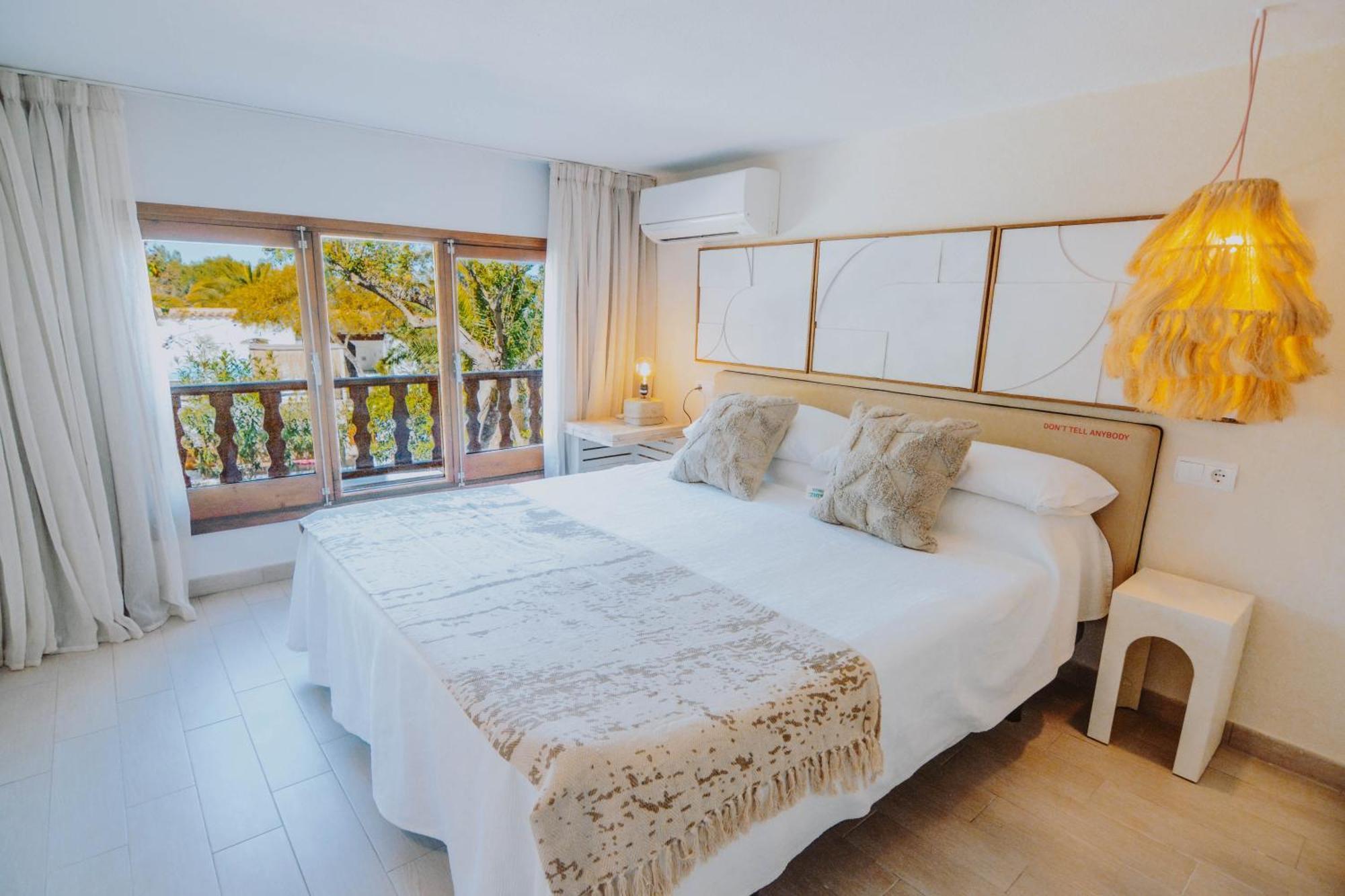 Secret Oasis Ibiza-Only Adults Aparthotel San Antonio  Exterior photo