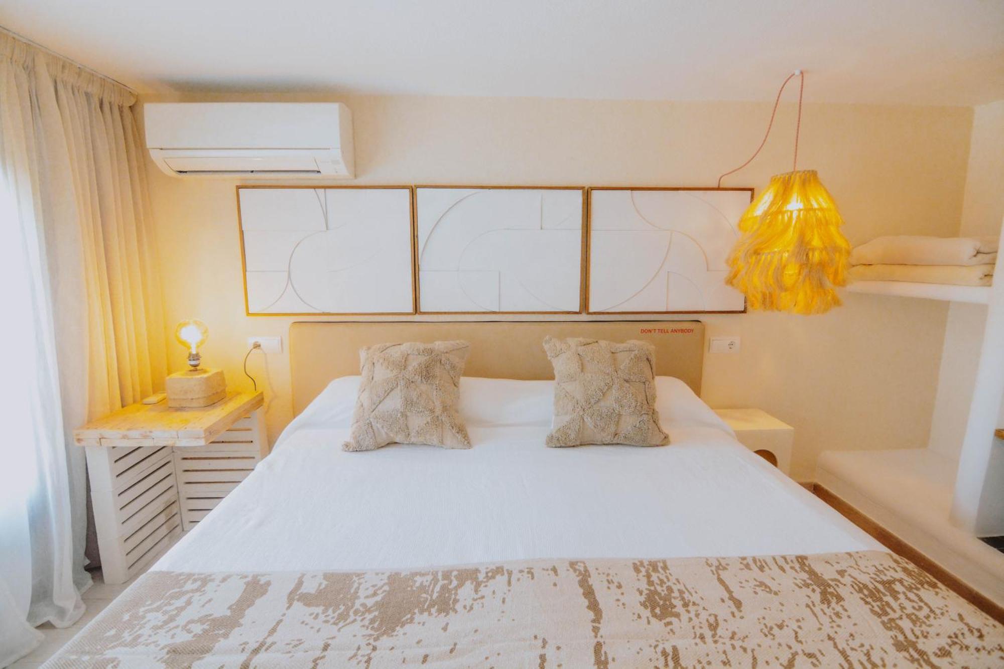 Secret Oasis Ibiza-Only Adults Aparthotel San Antonio  Exterior photo