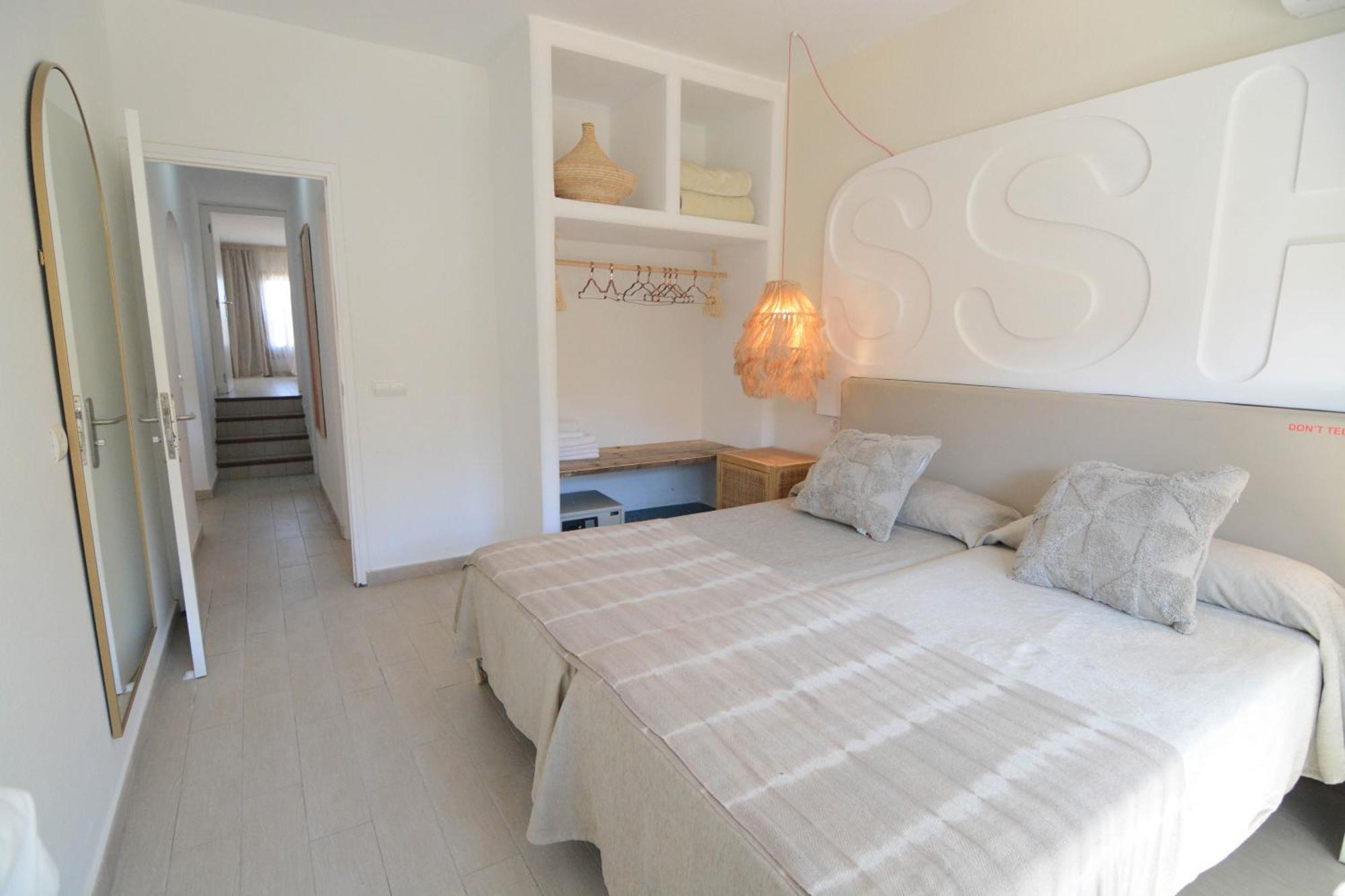 Secret Oasis Ibiza-Only Adults Aparthotel San Antonio  Exterior photo