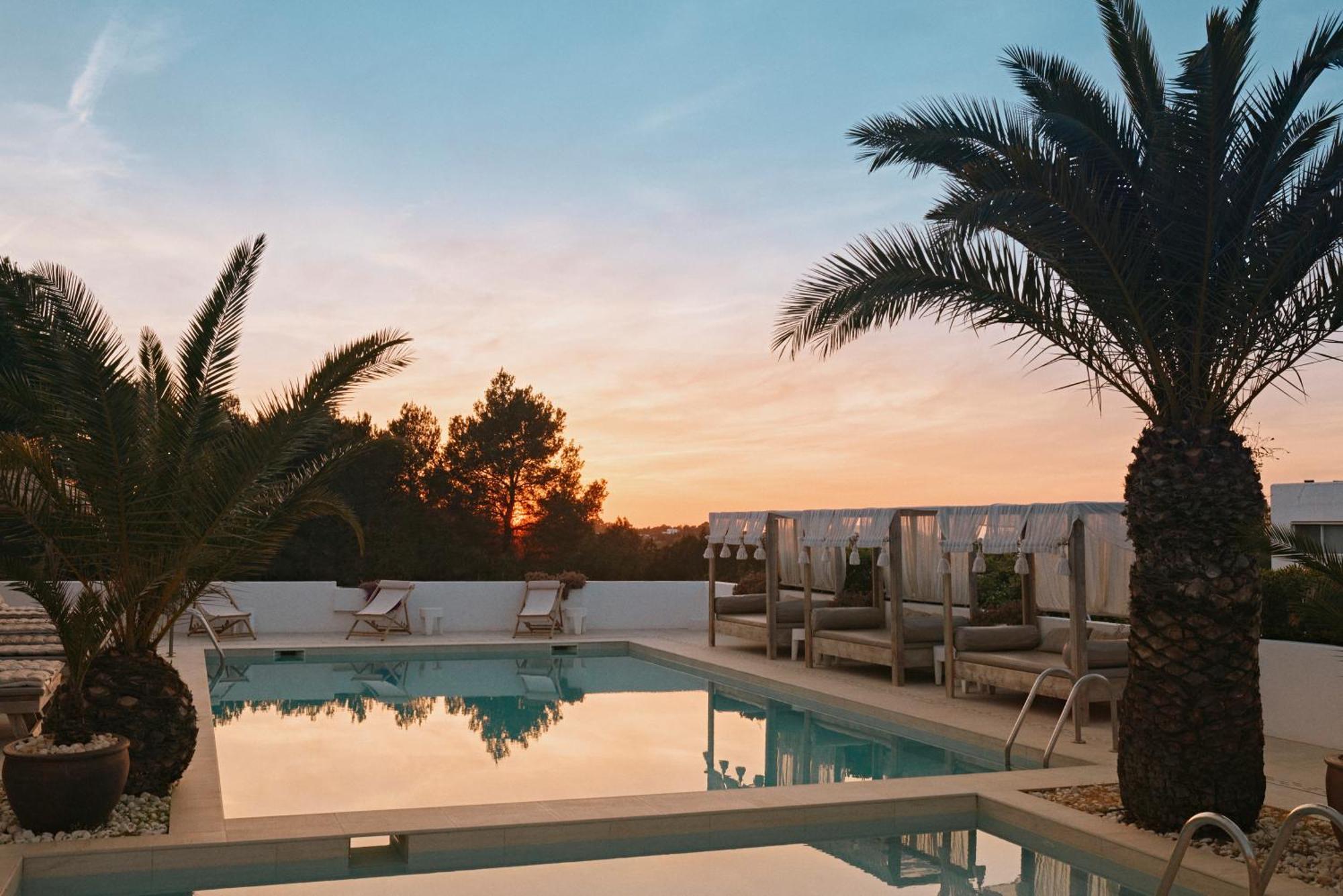 Secret Oasis Ibiza-Only Adults Aparthotel San Antonio  Exterior photo